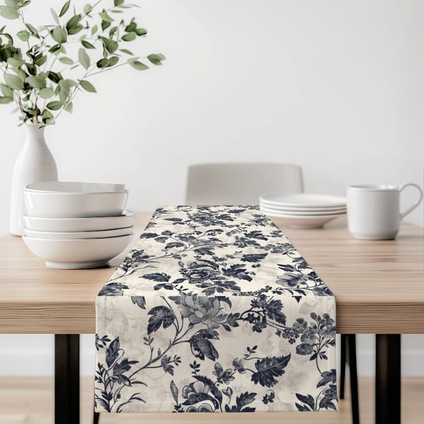 Luxury black and white printed Table Runner